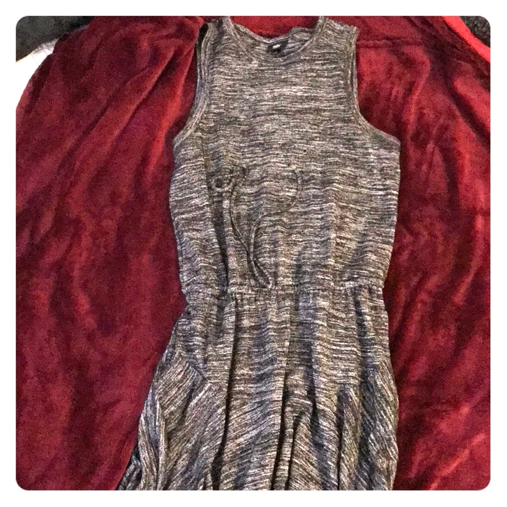 Women’s dress